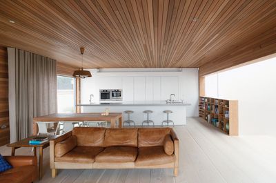 Curtain Systems, SG 5600, Colorama 2, Room shot "Pooley House", Chichester harbour, United Kingdom