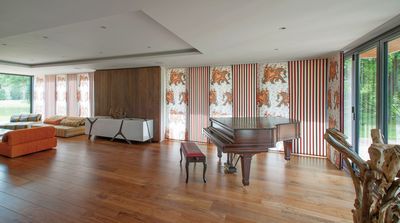 Panel Glide Systems, SG 2700, Multi Shadow, Room shot "Aurora House, Essex", United Kingdom